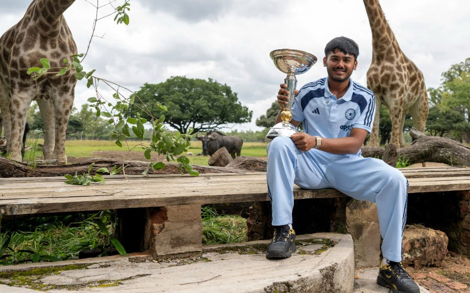 Rohit Sharma guided me on ctaincy at his home, says Ayush Mhatre