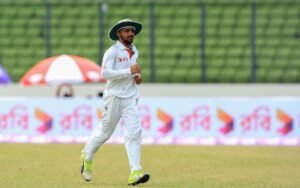 Mominul Haque accepts ctain's call to focus on bowling for Bangladesh
