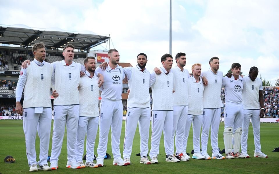 ‘If that ship was ever in the harbour, it’s definitely sailed now’ – Ethan Bamber on England hopes