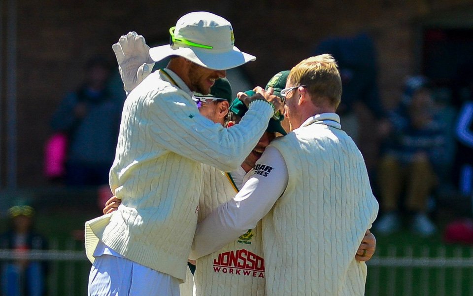 South Africa seal dramatic come-from-behind innings victory over Australia in Gqeberha to level series