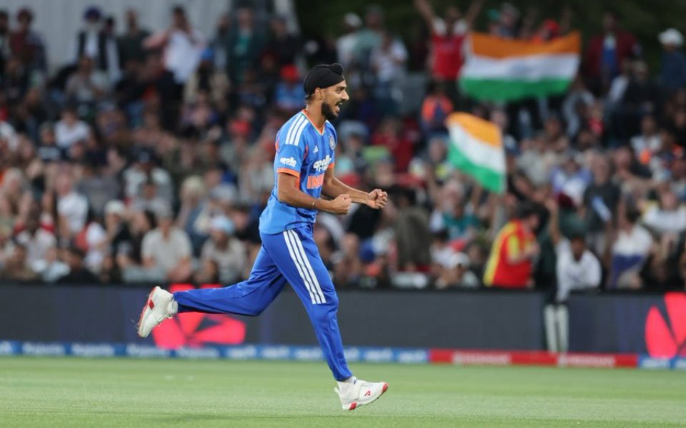 Top 3 bowlers to watch out for in NZ vs IND 3rd T20I