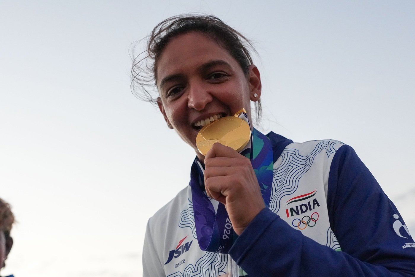Harmanpreet Kaur steps down as India ctain