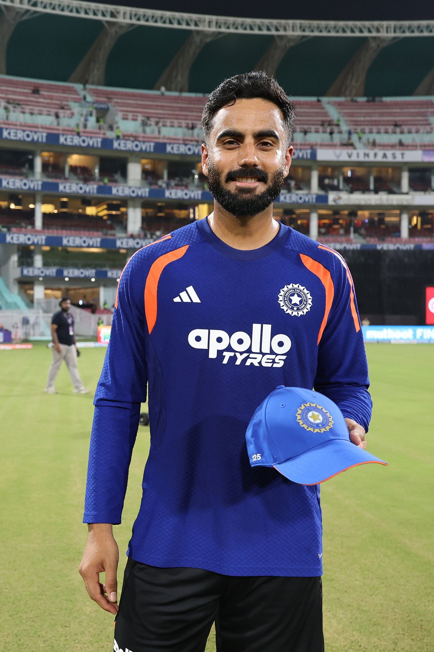 Naman Dhir and Kamil Pooran debut in Lucknow after India opt to bowl