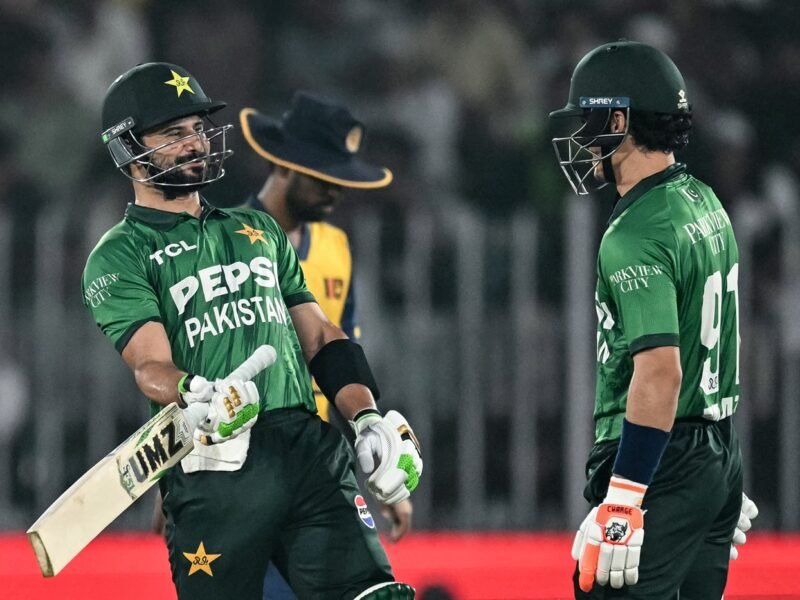 SL make three changes and opt to bowl in must-win game