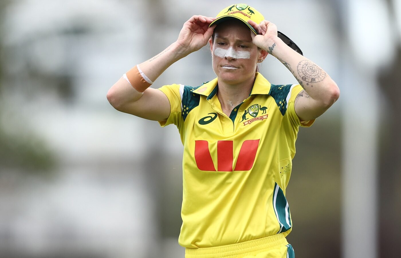 Sutherland and Schutt climb to fourth and fifth in ODI bowlers’ rankings