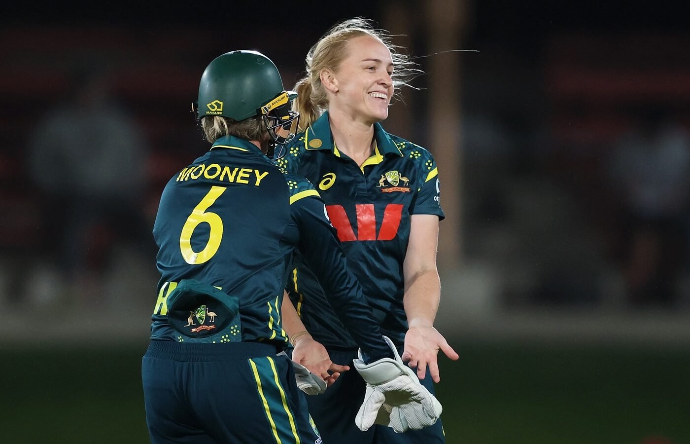 Washout in North Sydney; Australia win T20I series 2-0