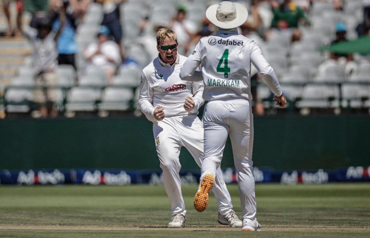 Spinners poised to she decider as Newlands pitch turns